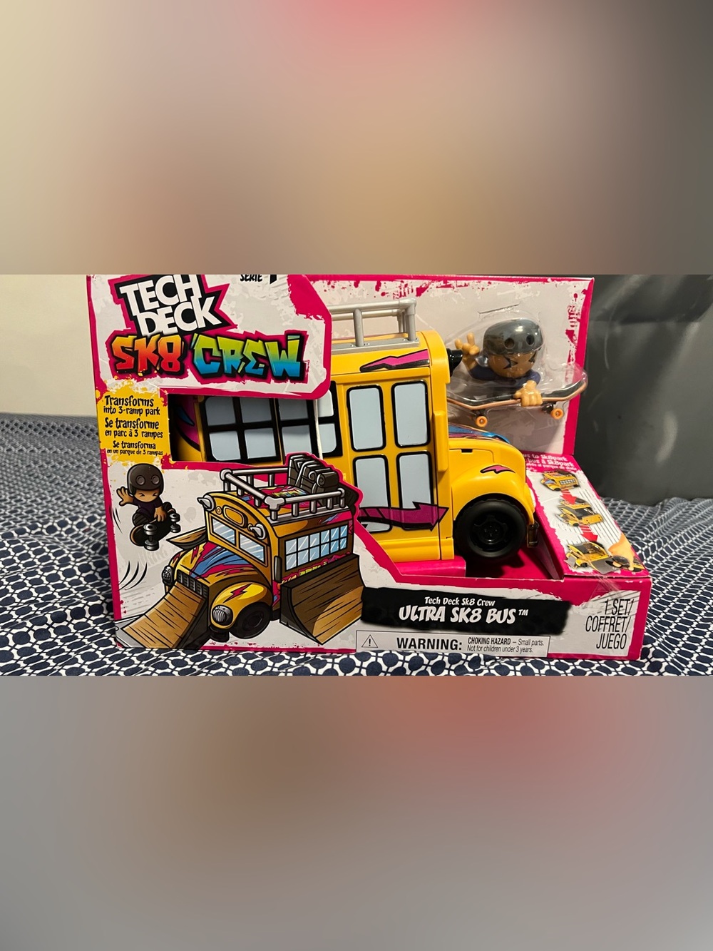 New in Box SK8 Crew Ultra SK8 Bus Toy - Yellow
And 5 New skateboards
